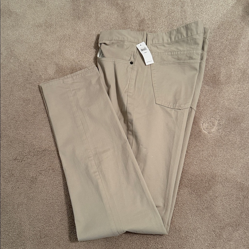 Gap Factory Men’s Slim Khaki Pants NWT